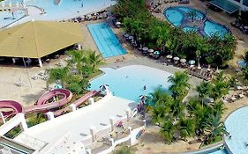 Lacqua Diroma Resort